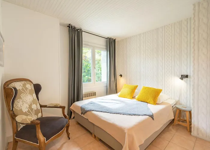 Du Porche Сasa de vacaciones Chaillevette